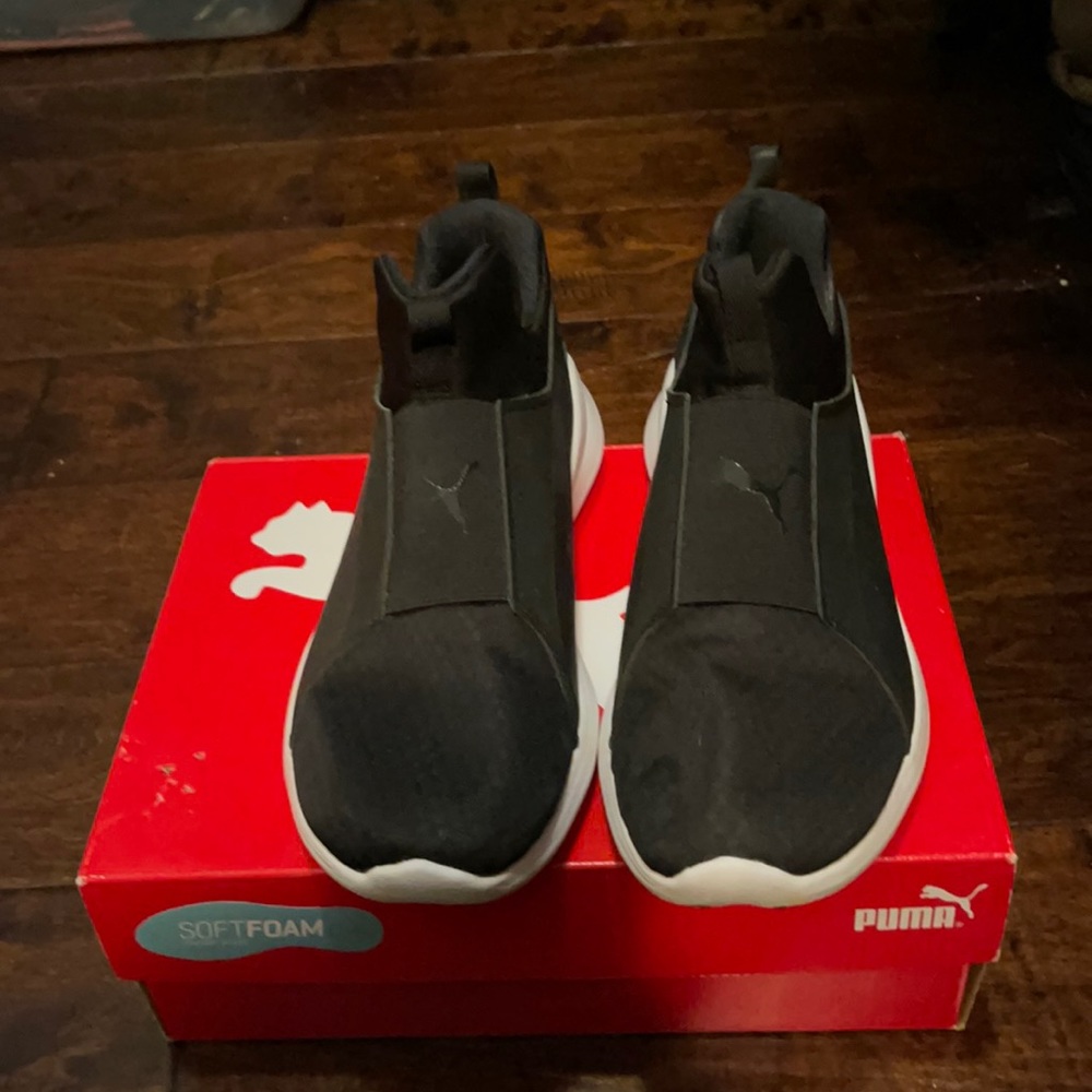 Puma Tennis Shoes